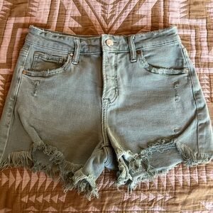 Women’s Army Green Risen Shorts